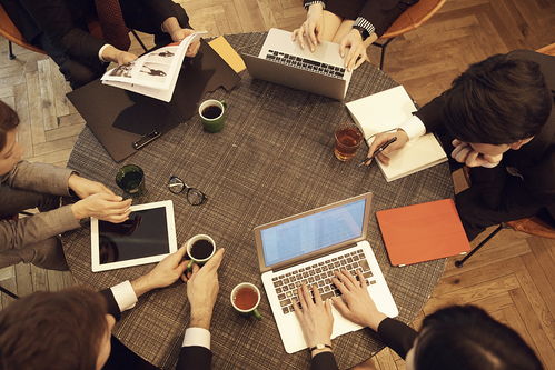 非常时期的非常之策 2020年中国两会看点前瞻与信息咨询服务